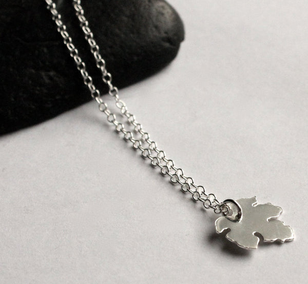 Sycamore Leaf Necklace