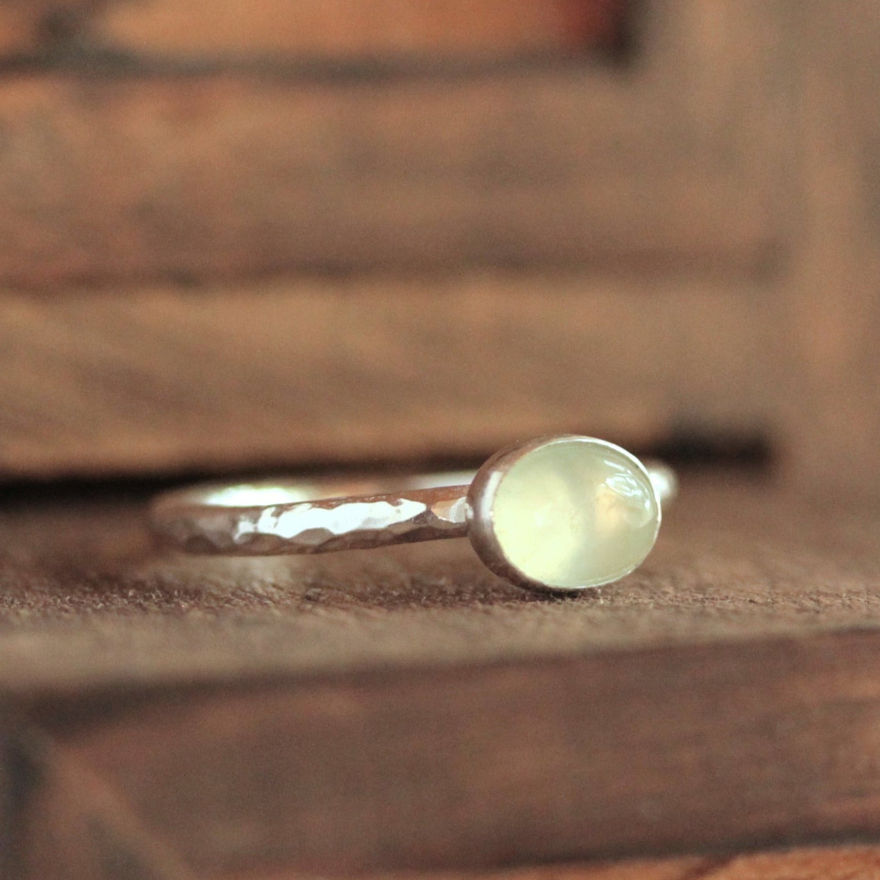 Prehnite Oval Stacking Ring